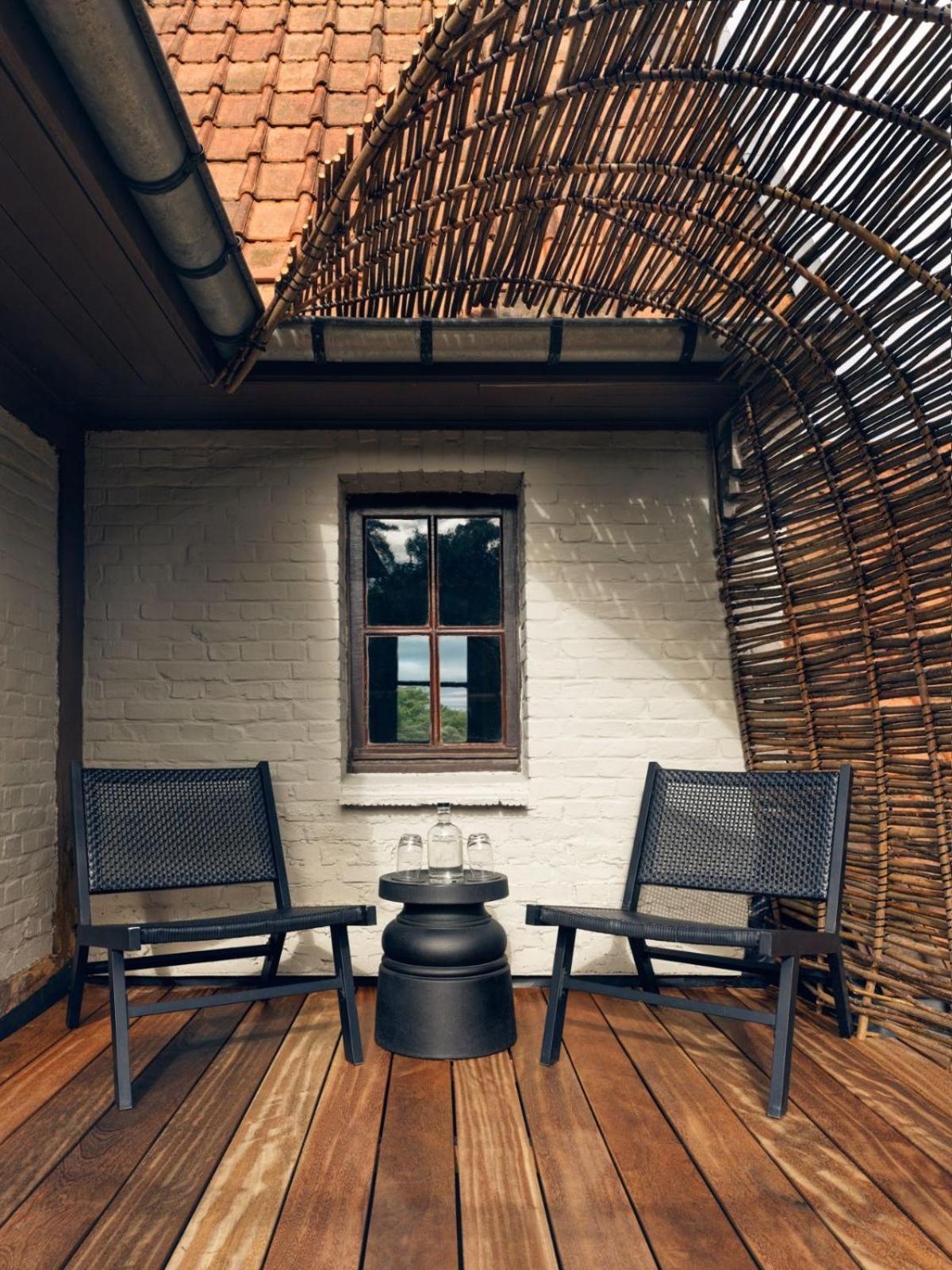 La Butte Aux Bois A Small Luxury Hotel Of The World Lanaken Exterior foto