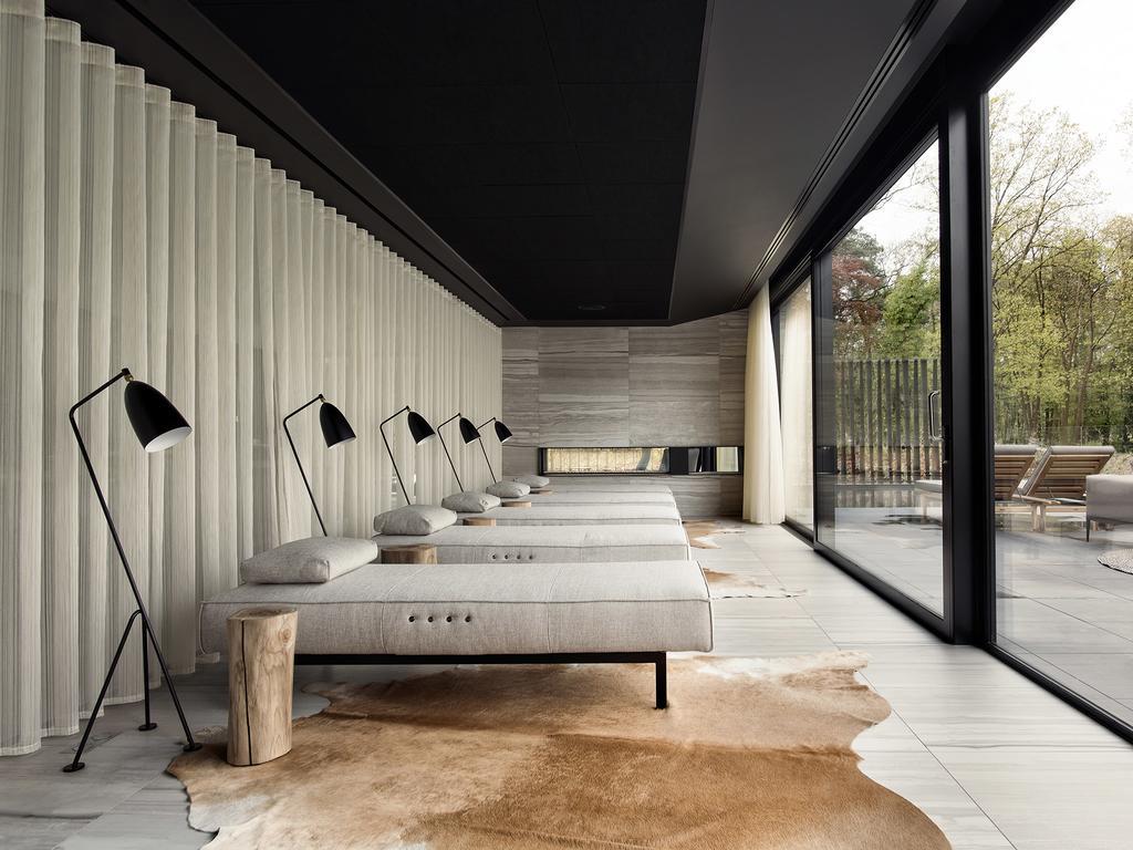 La Butte Aux Bois A Small Luxury Hotel Of The World Lanaken Exterior foto